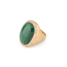 Charger l&#39;image dans la galerie, Bague or jaune brossée ornée d&#39;une malachite
